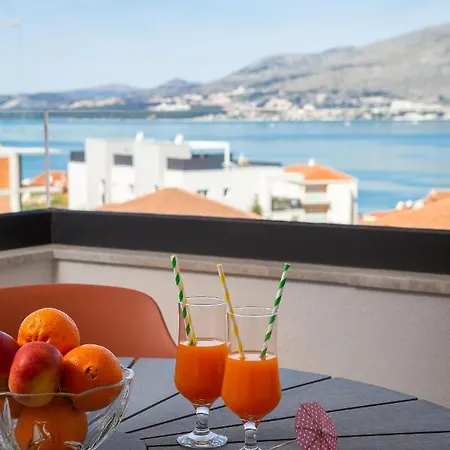 Alegria In Okrug With Heated Pool, Sea View, Jacuzzi, Wifi *