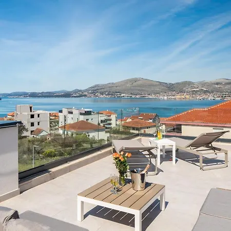 Alegria In Okrug With Heated Pool, Sea View, Jacuzzi, Wifi Apartment Trogir