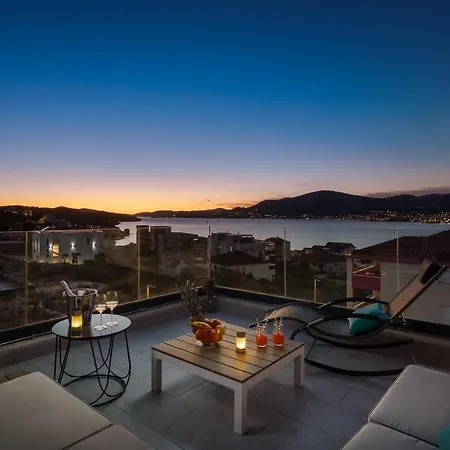 Alegria In Okrug With Heated Pool, Sea View, Jacuzzi, Wifi Trogir